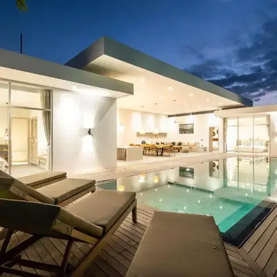 Chic 4BR Villa