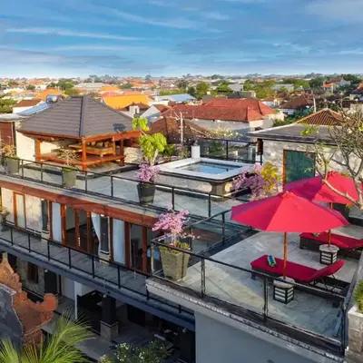 Winy Estate - Luxury Villa with Rooftop Jacuzzi