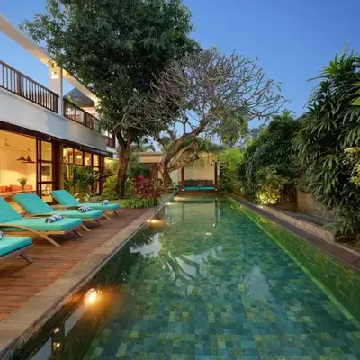 Villa Amira 5BR Villa 17m Pool Near Legian Beach