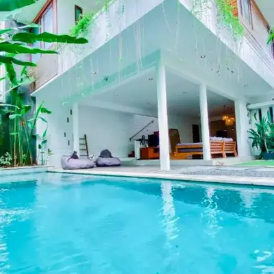 Spacious 2 BR Private Pool Villa ZN108
