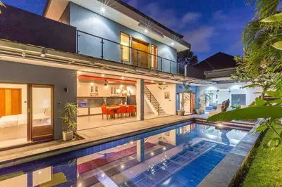 an image of a house with a swimming pool at Big 3 bed, to BatuBelig Beach, last min specials in Kerobokan