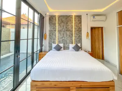 Gallery image of Seminyak Loft 360 1 Bedroom Villa By Lensa Hospitality in Seminyak