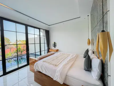 Gallery image of Villa Seminyak Loft 360 3 Bedroom By Lensa Hospitality in Seminyak