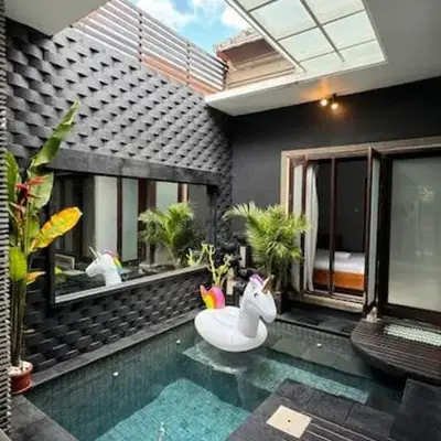 Tiny Villa Kerobokan Seminyak