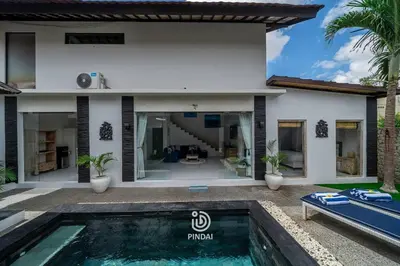 Gallery image of 2BR Peaceful & Luxury Getaway at Villa Biru in Jimbaran