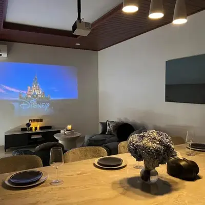 Nomadic LUX villa