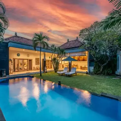 Villa Kangaroo Seminyak next to double six beach