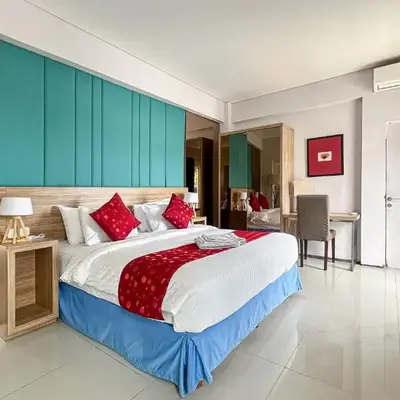 Garden Leaf Villa - 2 Bedroom Pool Villa with Minimum Stay 2 Nights