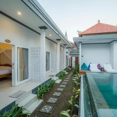 Deluxe room near seminyak beach