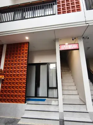 a stairway leading to the front of a building at Jepun segara homestay in Ngurah Rai International Airport