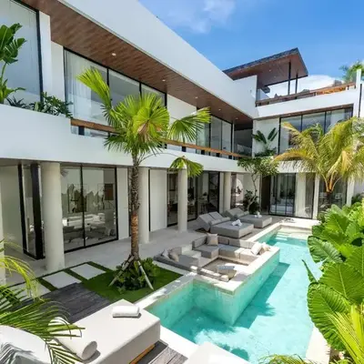 Luxury 4BR Villa - Pool Rooftop Berawa Canggu