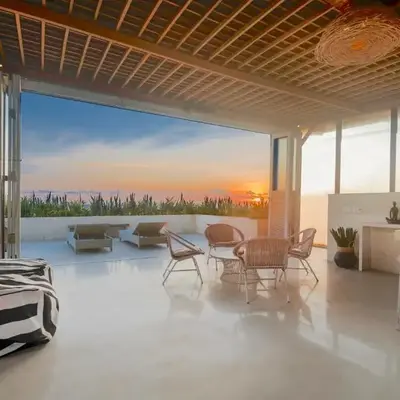 Bali Villa Beachfront Luxe Rooftop Sunsets